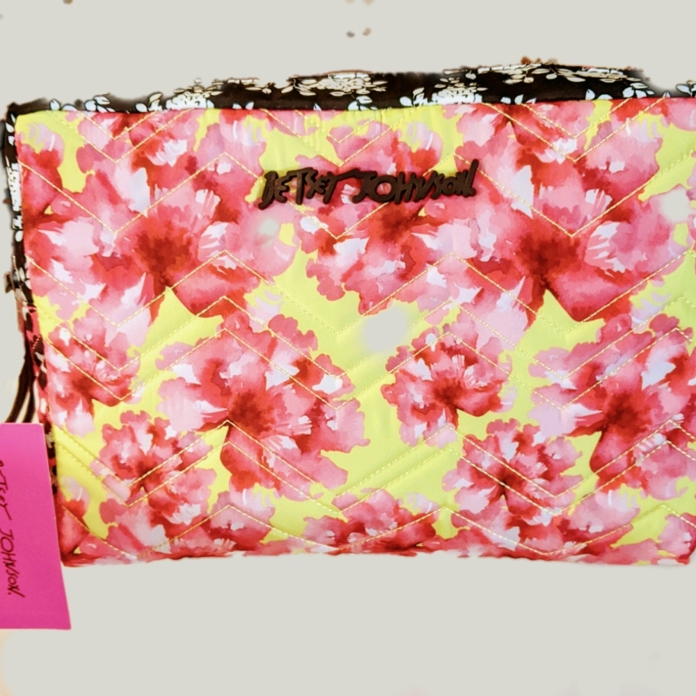 NWT Betsey Johnson Bag